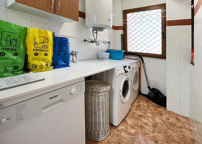 Almirall Playa * ポレンサ