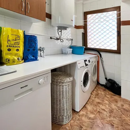 Almirall Playa * 波连斯萨